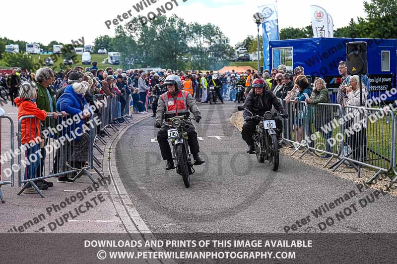 Vintage motorcycle club;eventdigitalimages;no limits trackdays;peter wileman photography;vintage motocycles;vmcc banbury run photographs